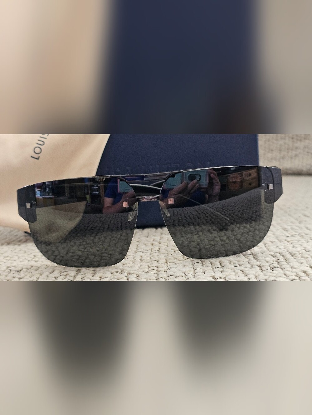 Z0527U Sunglasses Louis Vuitton